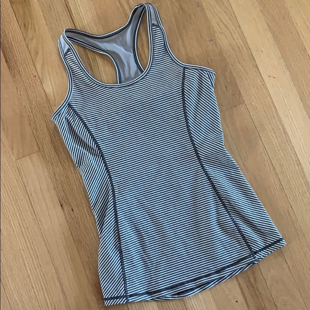 EUC Kyodan tank with shelf bra